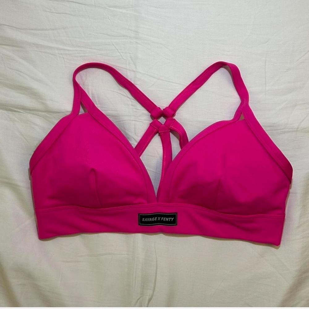 Savage X Fenty Hot Pink Strappy sports bra